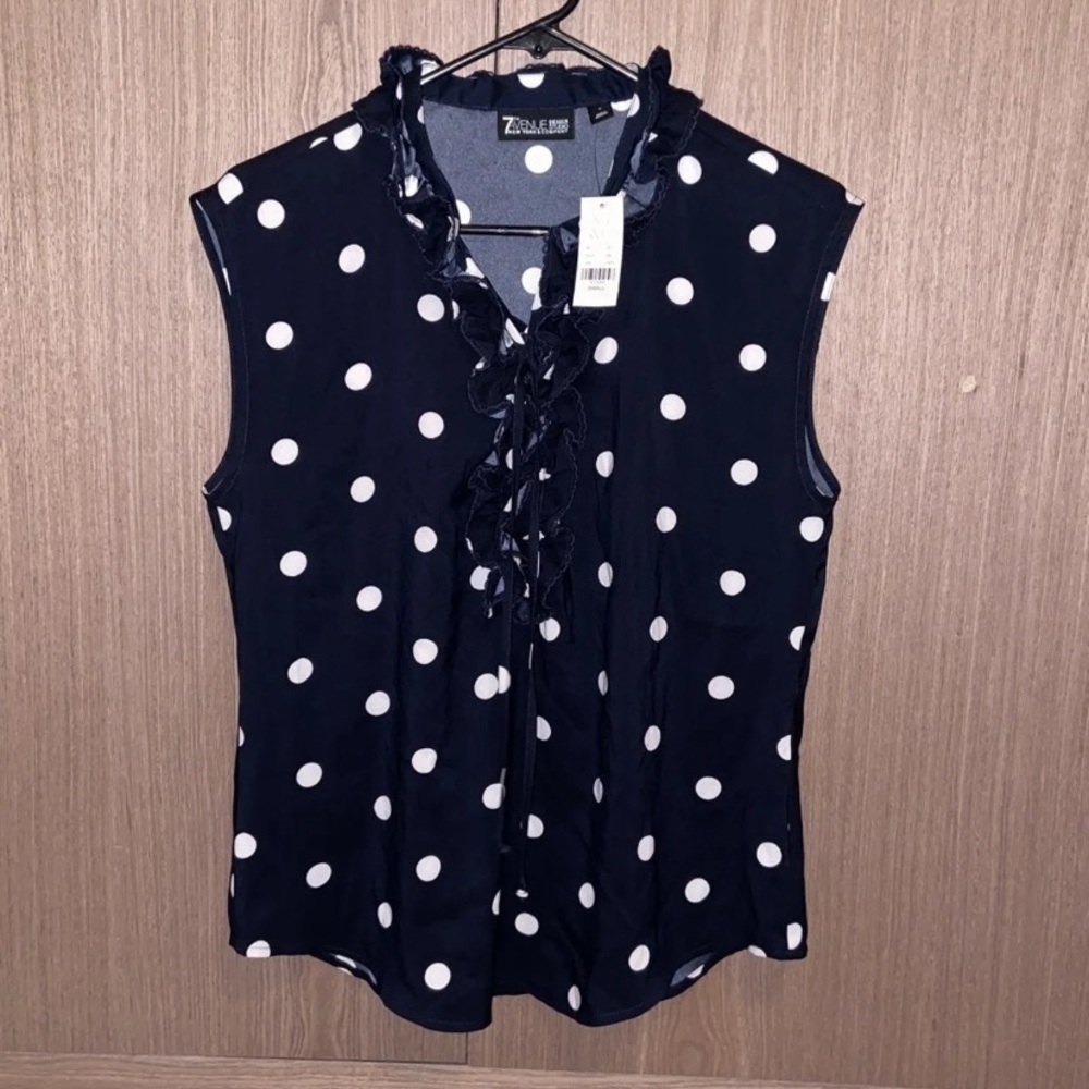 Women’s blouse